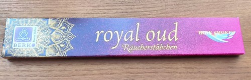 Holy smokes royal oud - smokes,